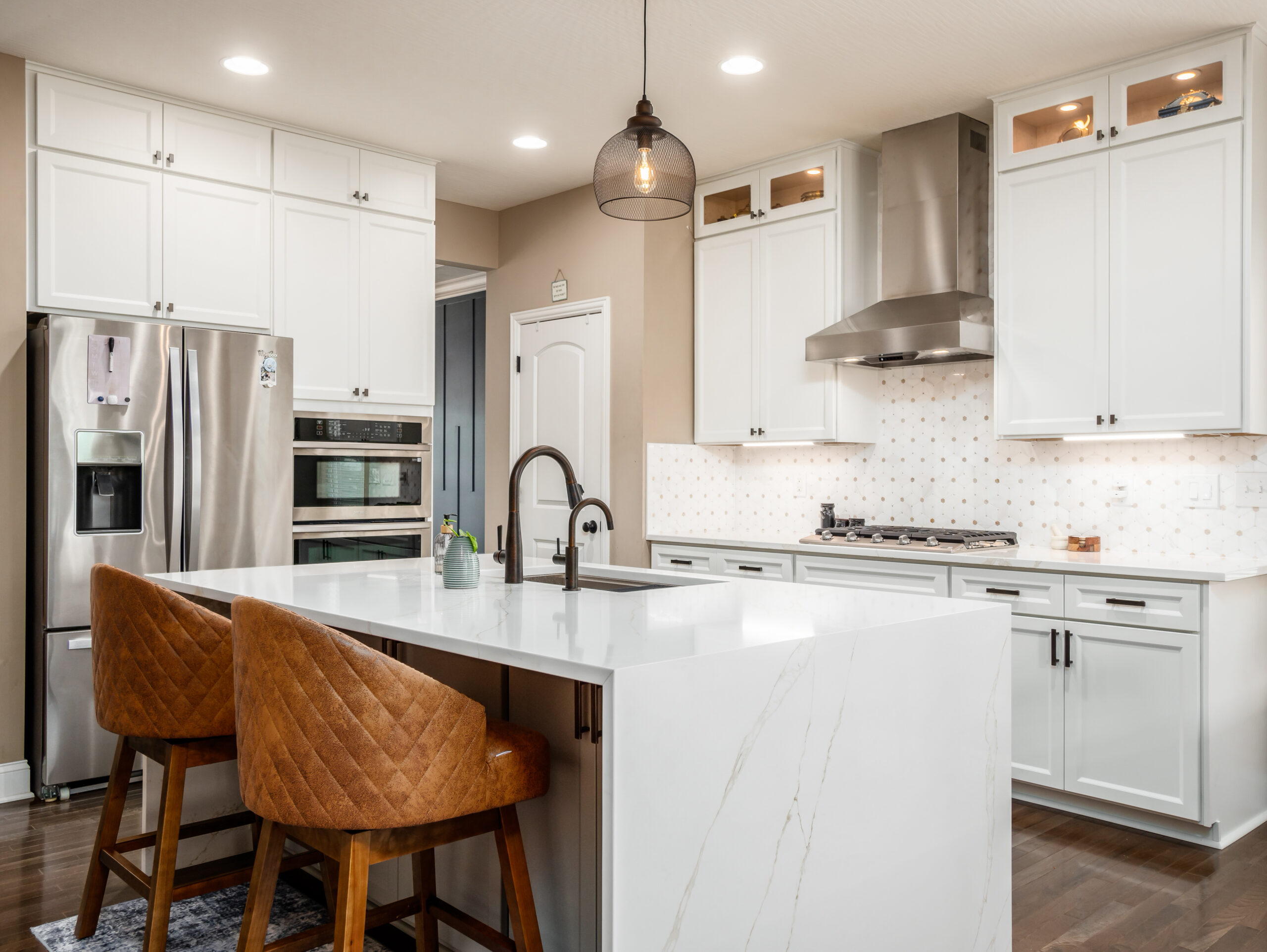 White kitchen with quartz countertops